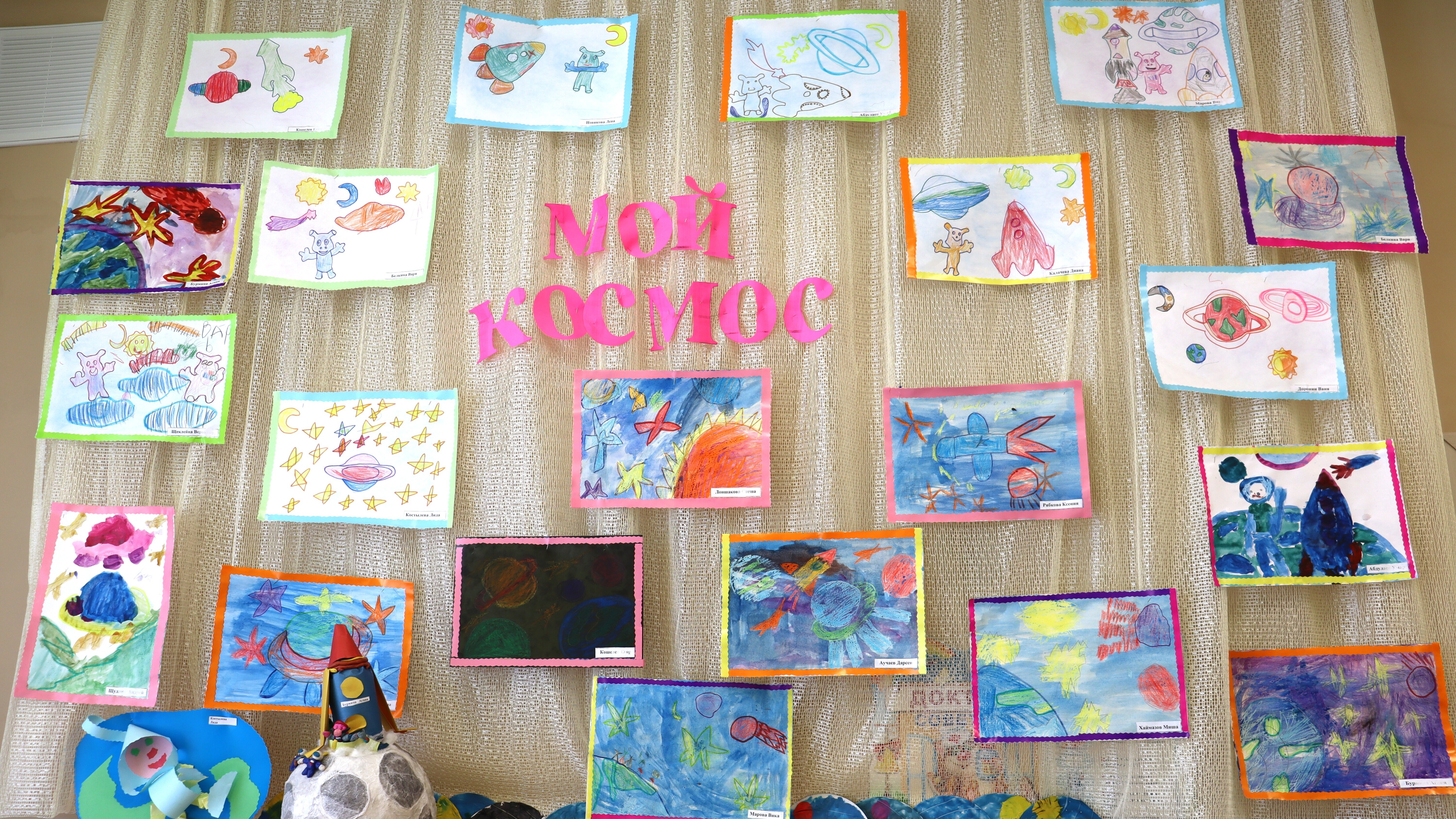 Экспозиции творческих работ обучающихся